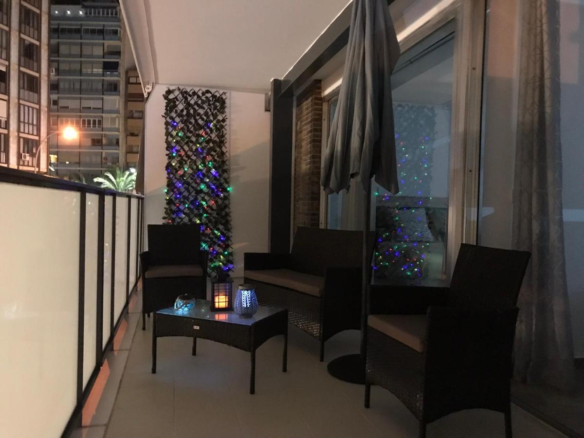 Espacioso Y Centrico Piso Con Zona Chill-Out Alicante Luaran gambar